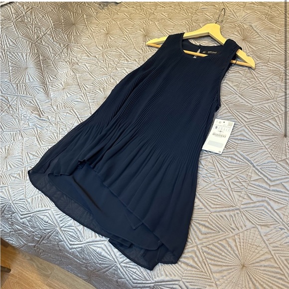💢 2 for $30 - Zara NWT Sleeveless Blouse/Tank - Picture 10 of 10